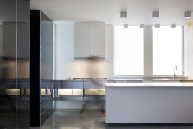 Λίγα τετραγωνικά, μεγάλοι χώροι