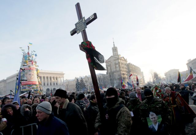 Η ουκρανική κρίση δεν είναι σύγκρουση Ανατολής-Δύσης, λέει η Βρετανία
