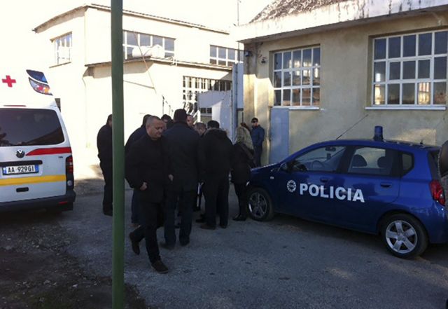 Δύο τραυματίες από επίθεση ενόπλων σε λεωφορείο της γραμμής Αθήνα-Τίρανα