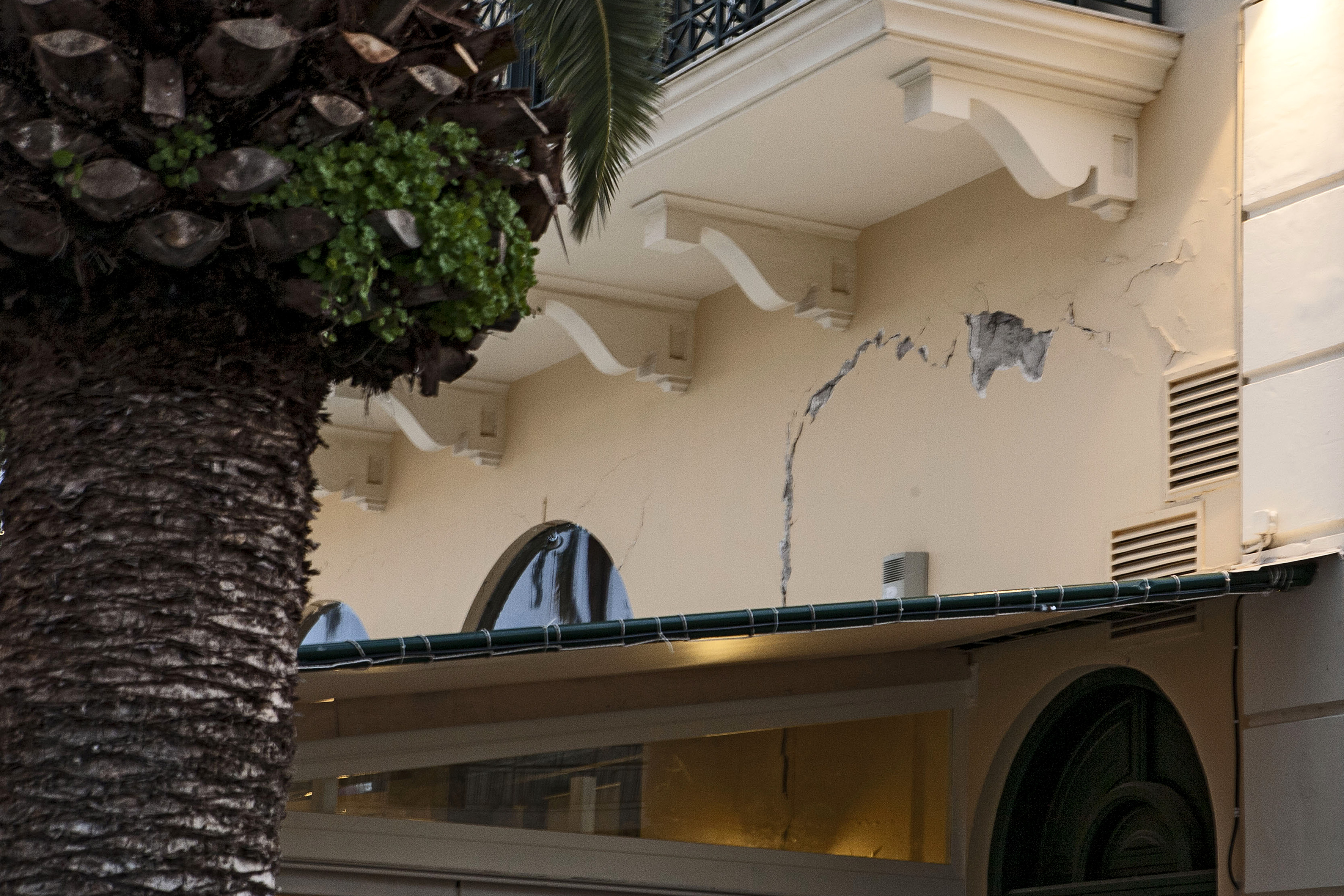 Δεκάδες οι μετασεισμοί στην Κεφαλονιά