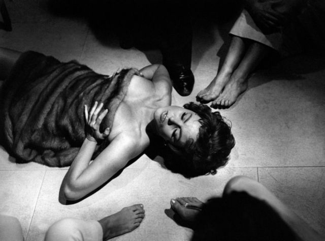 Πέθανε η Τουρκάλα χορεύτρια που ενέπνευσε τη φελινική «Ντόλτσε Βίτα»