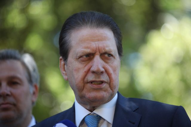 Νέο πολιτικό φορέα ανακοινώνουν την Πέμπτη οι Πολύδωρας και Ζώης