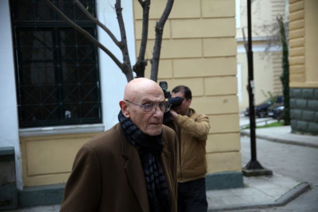 Εξηγήσεις σε ελβετούς εισαγγελείς δίνει στην Ευελπίδων ο Νίκος Ζήγρας