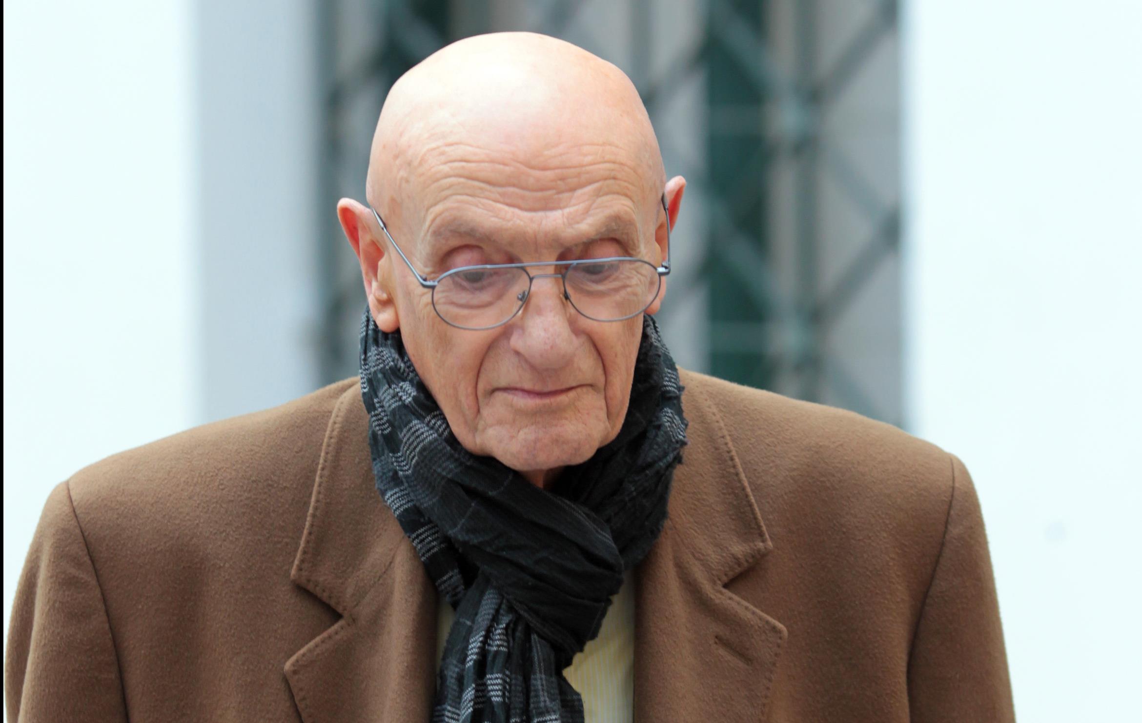 Ν.Ζήγρας: Να επιστρέψει η Ελβετία τα κλεμμένα χρήματα