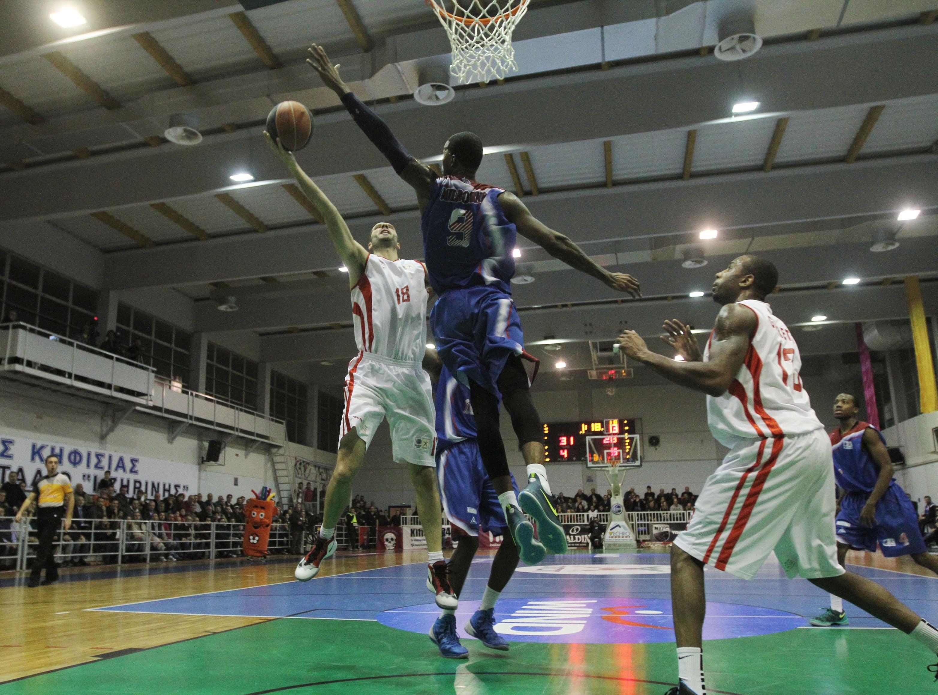 «Βόμβα» από Κηφισιά, «τετράδα» για ΠΑΟΚ, «ανάσα» για Τρίκαλα, Πανελευσινιακό