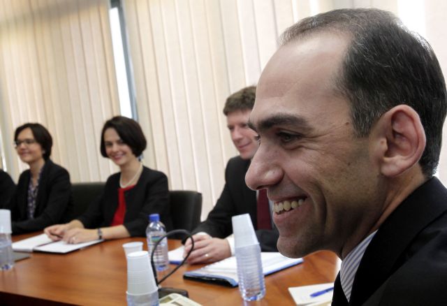 Συμφωνία στην Κύπρο για το επικαιροποιημένο μνημόνιο