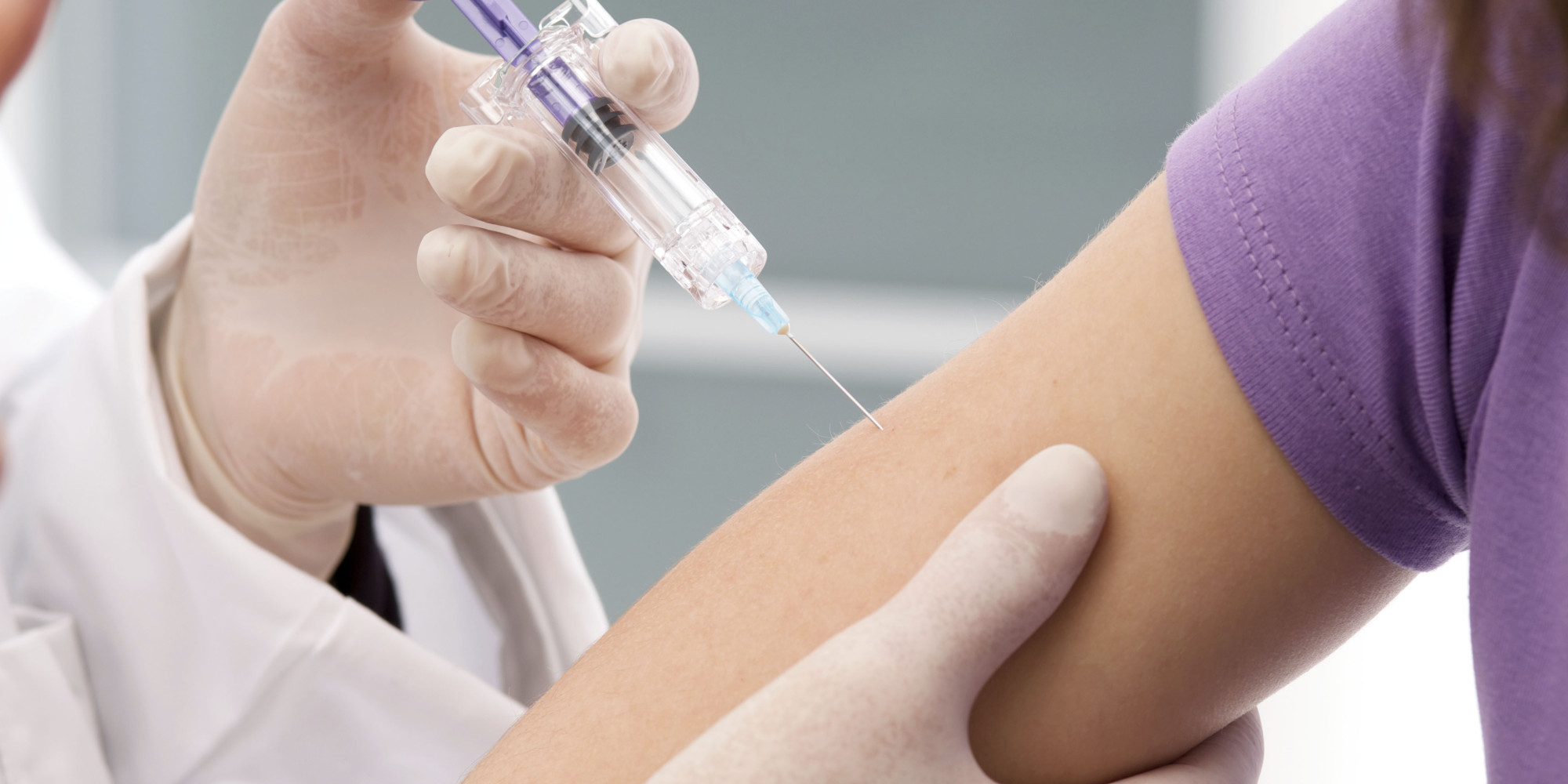 Δωρεάν εμβόλια κατά του τραχήλου της μήτρας προσφέρει η GlaxoSmithKline