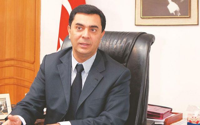 Πολιτικό παρασκήνιο για την εκπροσώπηση των Τουρκοκυπρίων στις συνομιλίες