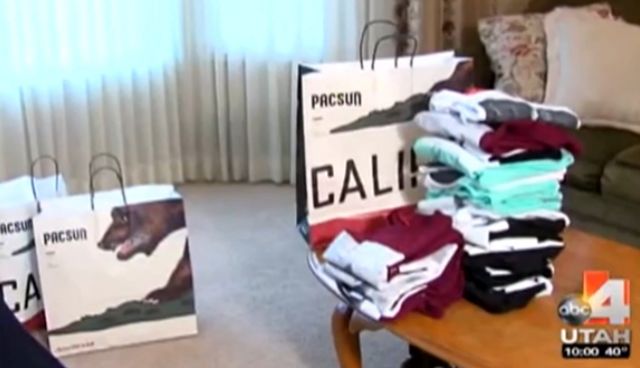 Aνήσυχη μητέρα σκανδαλίστηκε από τα T-shirt σε κατάστημα και τα αγόρασε όλα