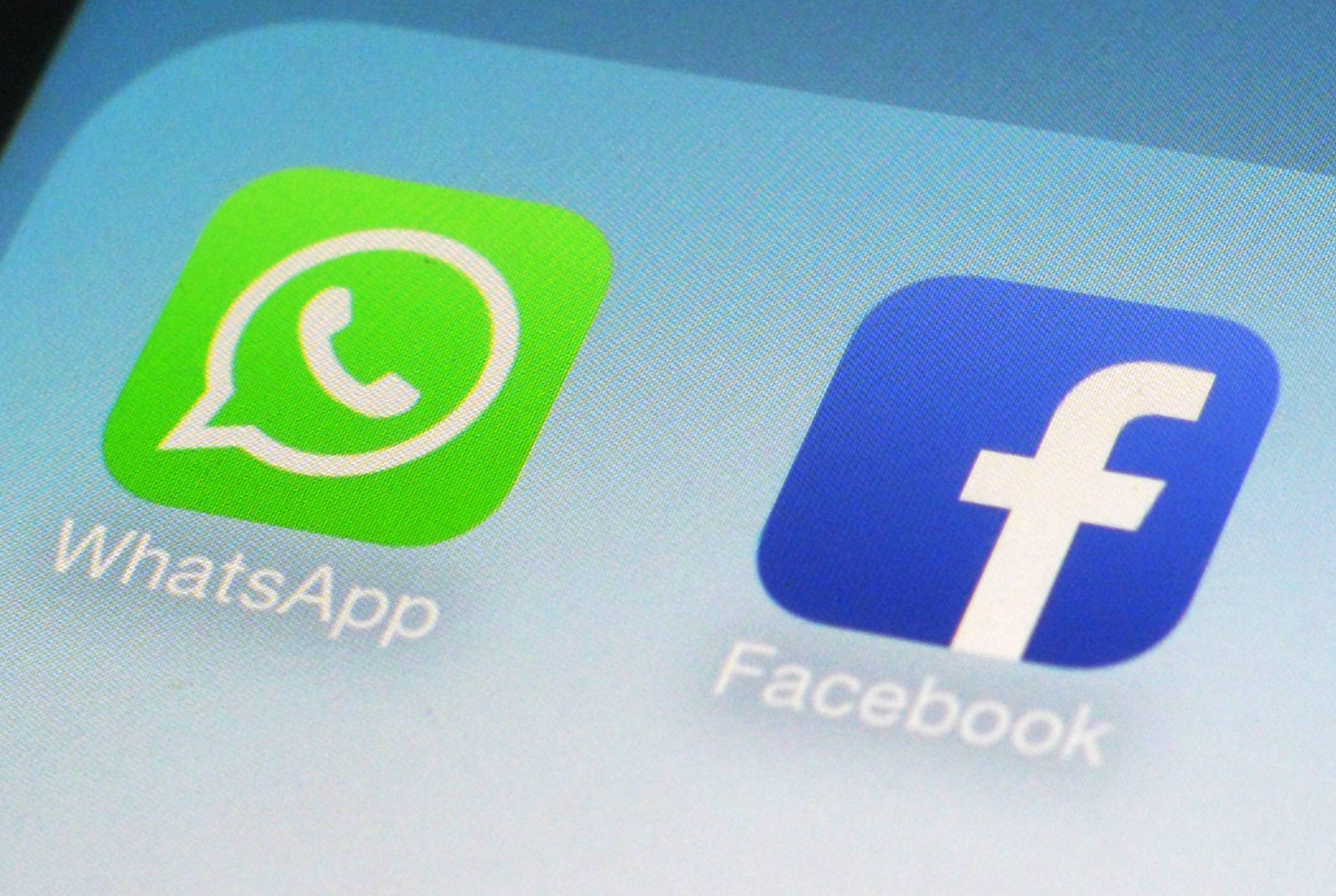 Στο Facebook έναντι 19 δισ. δολαρίων πέρασε το WhatsApp
