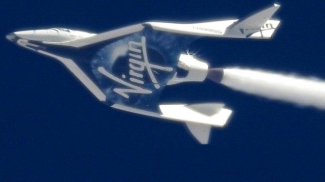 «Εντός του έτους» οι υποτροχιακές πτήσεις της Virgin Galactic