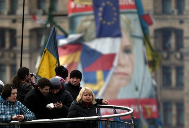 Δυστοκία για νέα κυβέρνηση στο Κίεβο - Ανησυχία για «σημάδια απόσχισης»