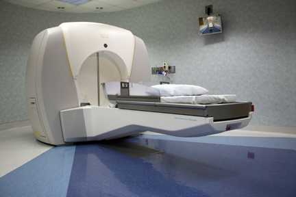 Δέκα χρόνια επιτυχημένων επεμβάσεων με το γ- Knife για το Νοσοκομείο «Υγεία»