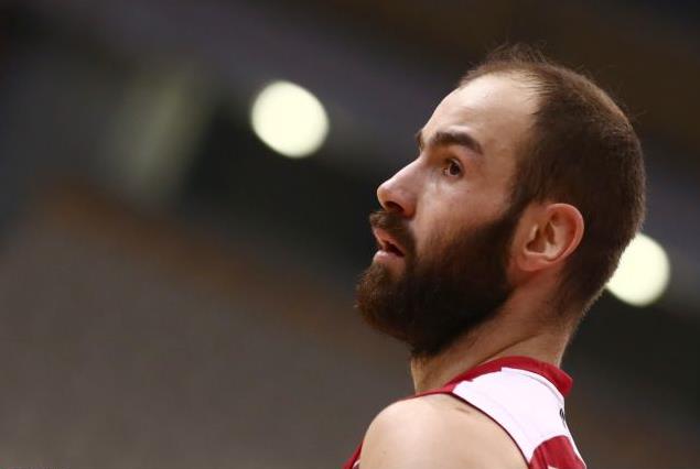 Χωρίς Σπανούλη στην Πάτρα, «τρέχει» για την Αρμάνι