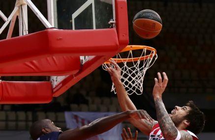 Ανησυχία για Πρίντεζη και Περπέρογλου στον Ολυμπιακό