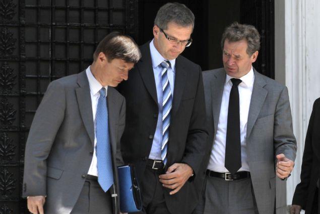 Εμπλοκή σε κεντρικά ζητήματα της διαπραγμάτευσης με την τρόικα