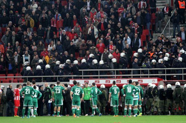 Σε απολογία κλήθηκαν Ολυμπιακός και Άρης