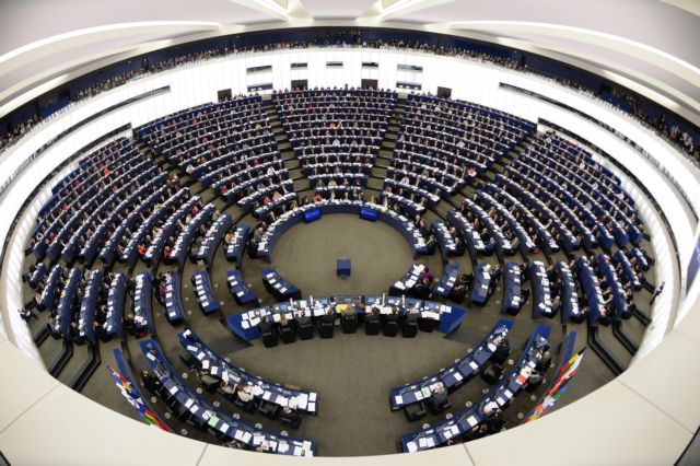 Το Ευρωκοινοβούλιο δυναμώνει, η ψήφος βαρύνει περισσότερο
