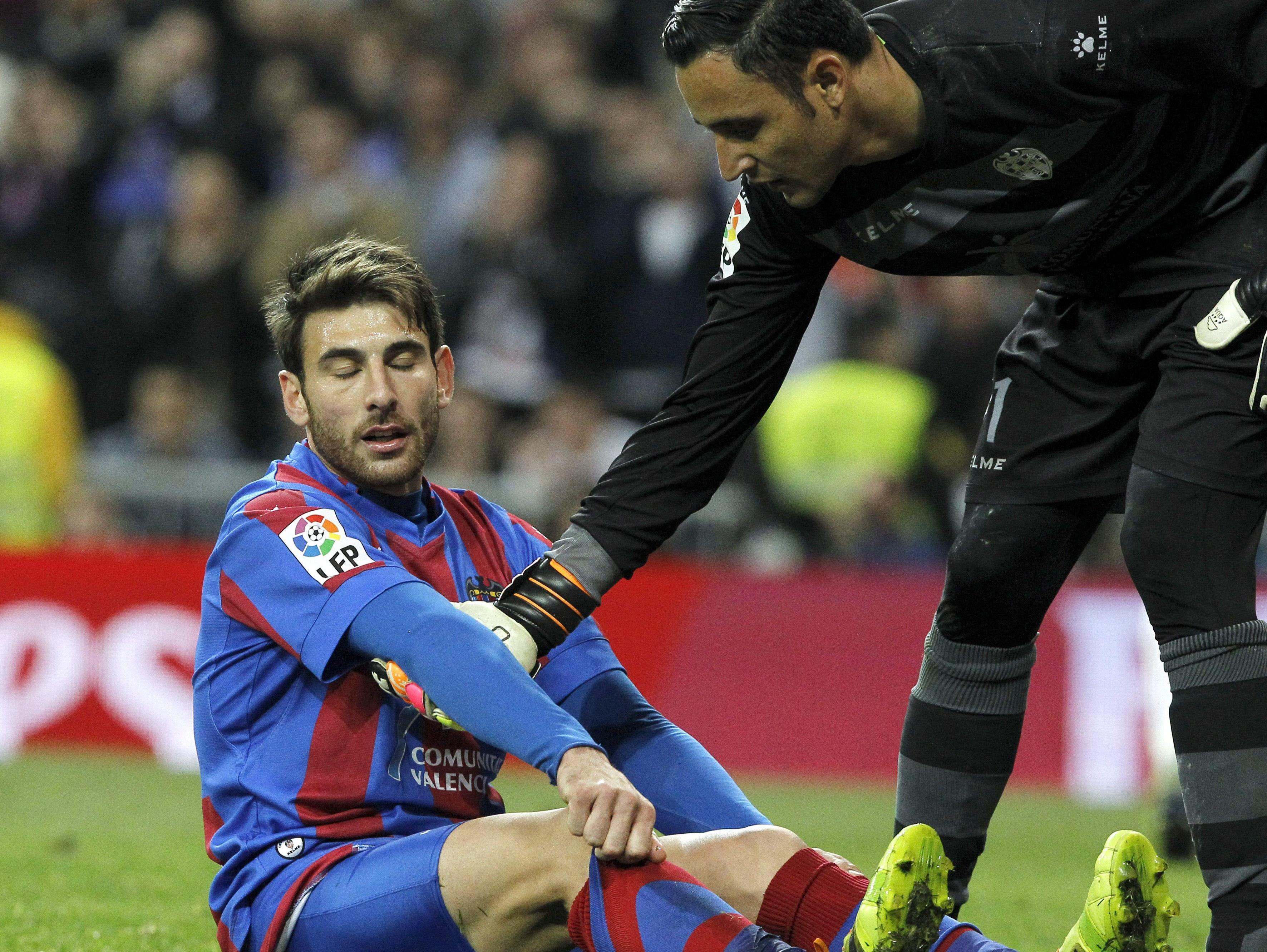 O Καράμπελας σκόραρε με… αυτογκόλ κόντρα στη Ρεάλ