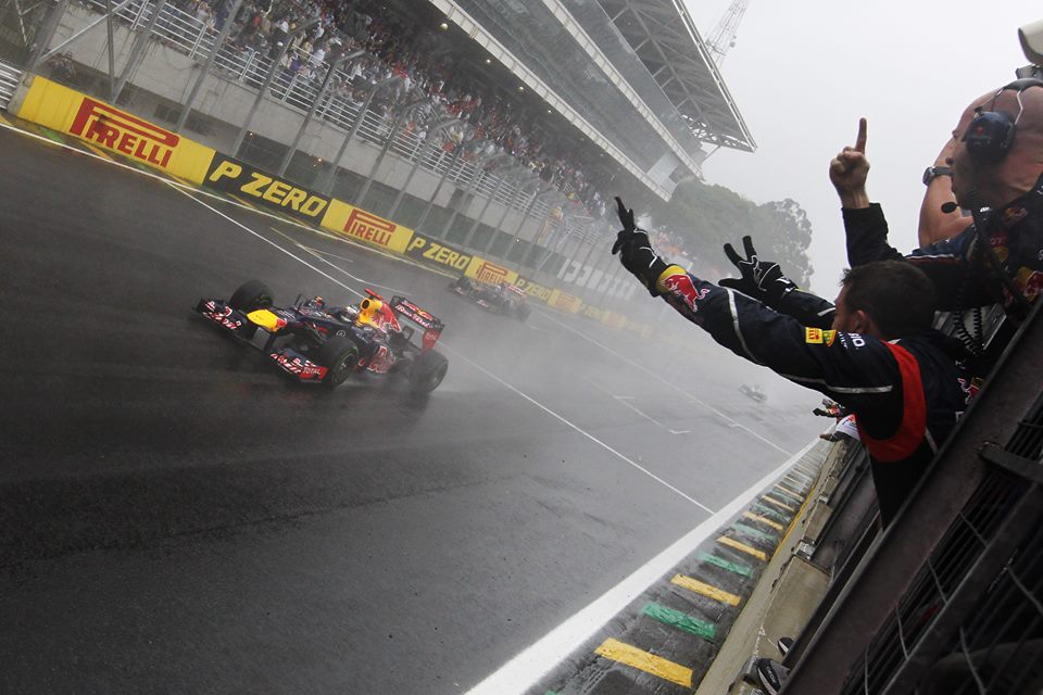 Formula 1: Καθυστέρηση στην έναρξη εξέλιξης του νέου μονοθεσίου της Red Bull παραδέχεται ο Αdrian Newey