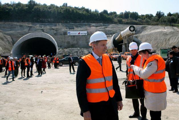 Ράιχενμπαχ: Οι αυτοκινητόδρομοι είναι οι μεγαλύτερες επενδύσεις στην Ελλάδα