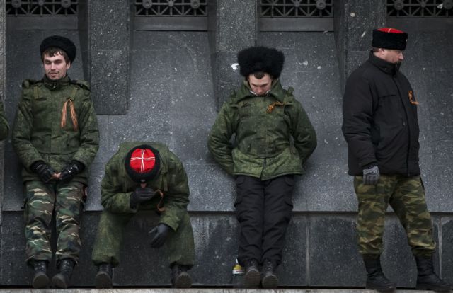 Μόσχα και Κίεβο συμφώνησαν σε εκεχειρία στην Κριμαία μέχρι 21 Μαρτίου