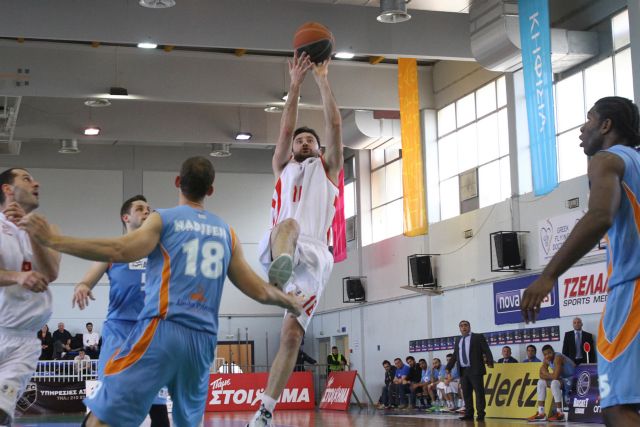 Η Ν.Κηφισιά νίκησε και τον Κολοσσό και μπήκε στα πλέι οφ