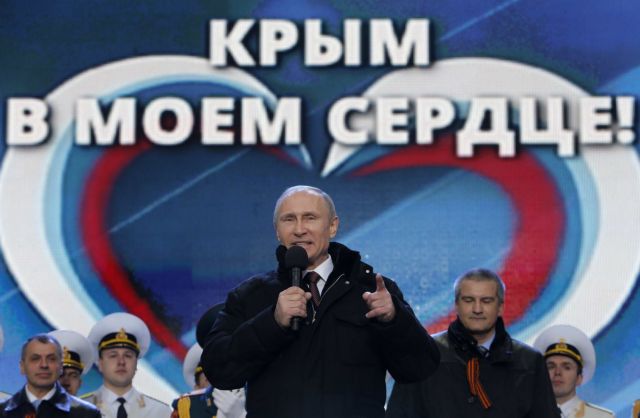 «Δόξα στη Ρωσία» αναφωνεί ο Πούτιν, η Δύση καταδικάζει και προειδοποιεί