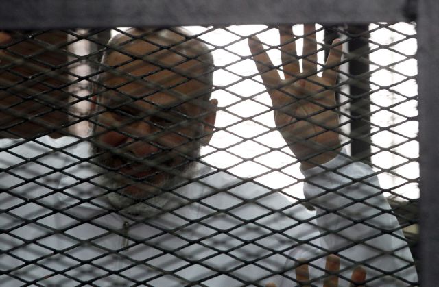 Αίγυπτος: Σε θάνατο καταδικάστηκαν 529 μέλη των Αδελφών Μουσουλμάνων