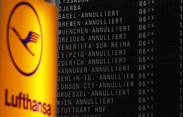 Εκατοντάδες πτήσεις ακυρώνει η Lufthansa την Πέμπτη