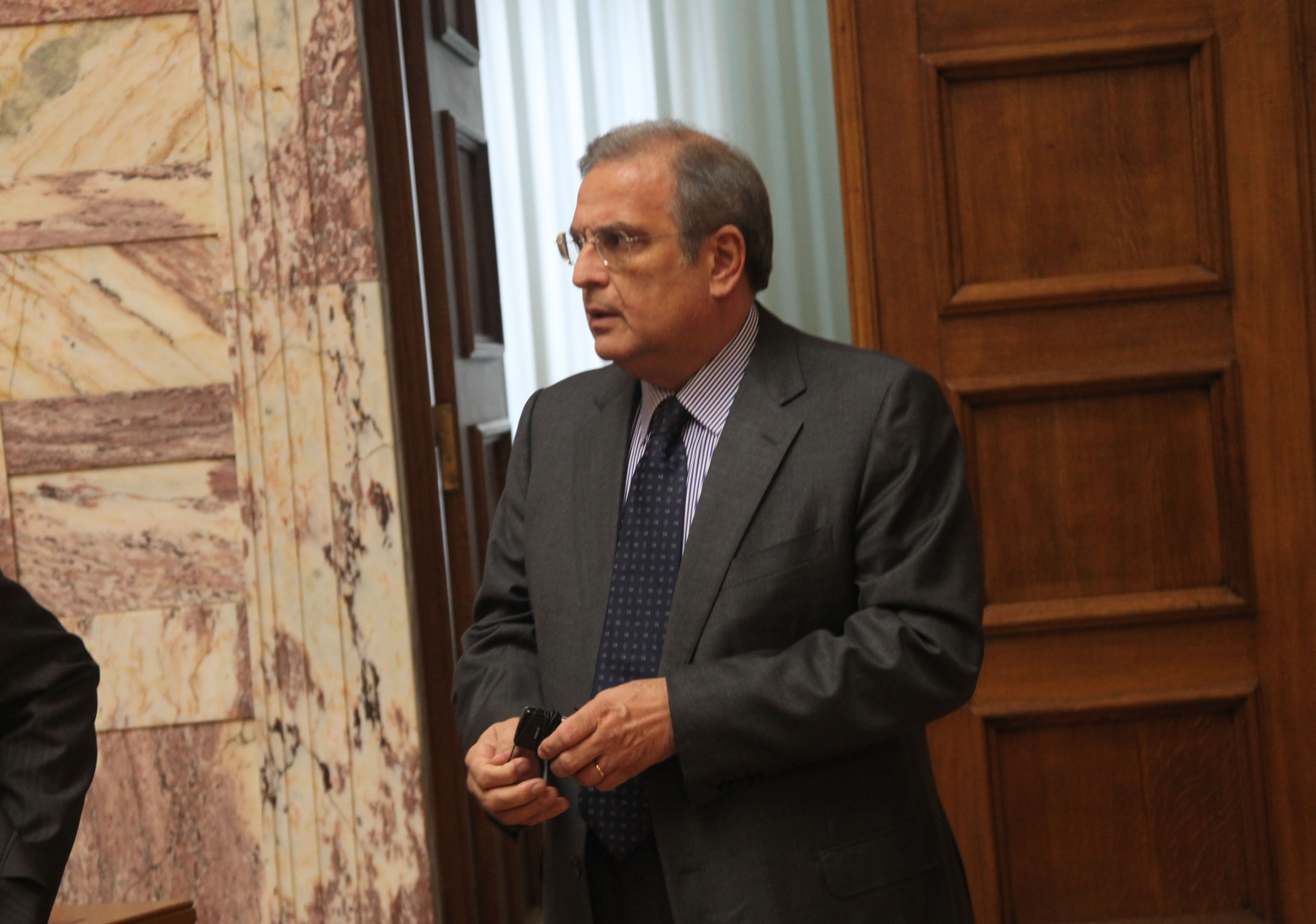 Δεν αποδέχεται την βουλευτική έδρα ο Γ.Παπαθανασίου