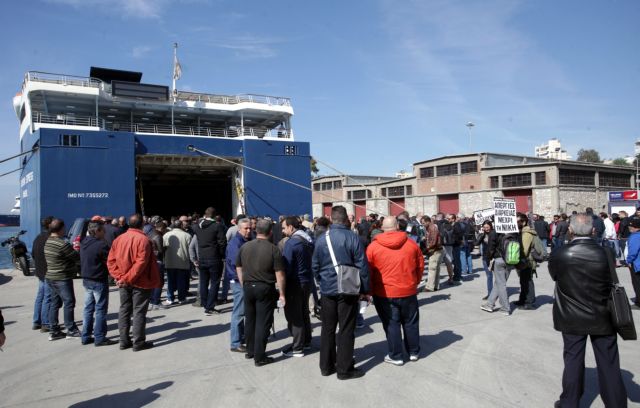 Δεμένα τα πλοία στα λιμάνια, λόγω της 48ωρης απεργίας της ΠΝΟ