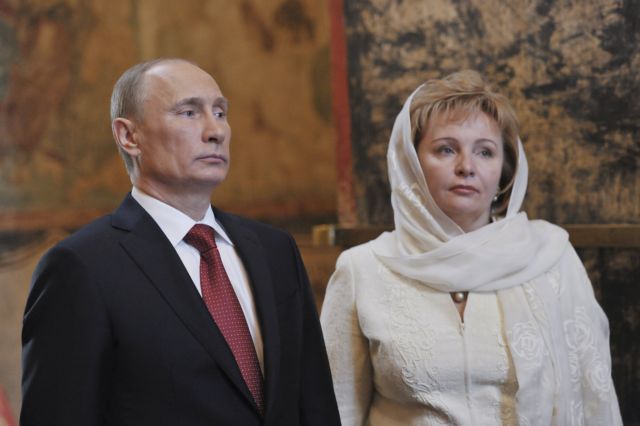 Βγήκε και επισήμως το διαζύγιο Πούτιν – Λουντμίλα