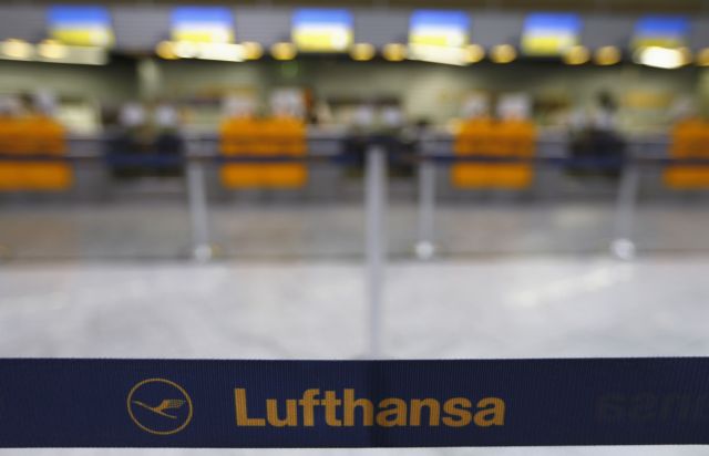 Ταλαιπωρία στα γερμανικά αεροδρόμια από την απεργία στη Lufthansa