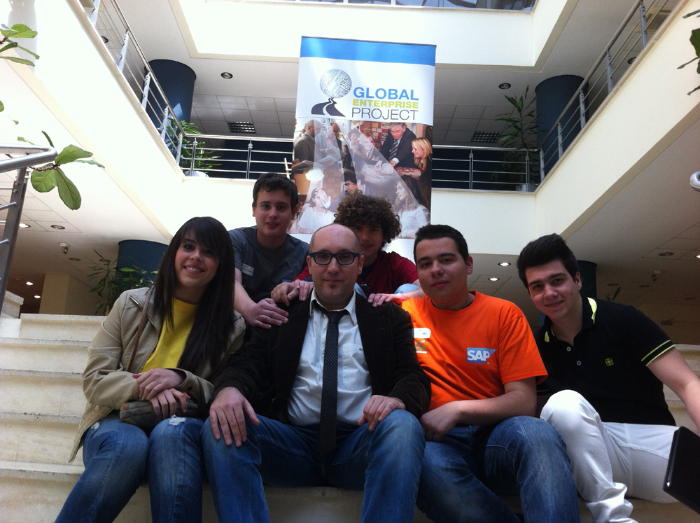 Συμμετοχή μαθητή των Εκπαιδευτηρίων Αυγουλέα-Λιναρδάτου στο Διαγωνισμό του Global Innovation Camp