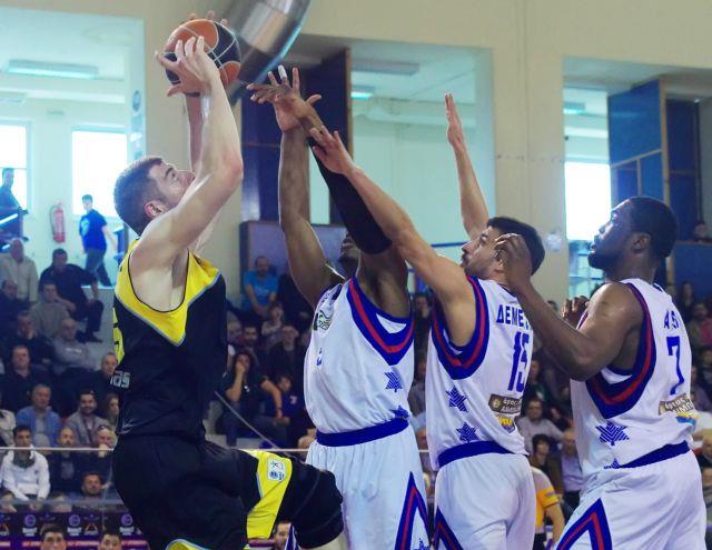 «Ζωντανός» για τα πλέι οφ ο Άρης, προς υποβιβασμό ο Ίκαρος