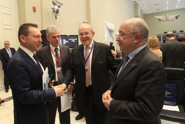 Αλμούνια: Η Ελλάδα ακολουθεί το σωστό δρόμο για την έξοδο από την κρίση