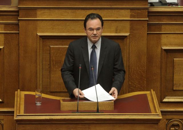 Μετά το Πάσχα η απολογία Γ.Παπακωνσταντίνου για τη λίστα Λαγκάρντ