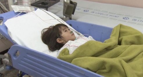 Ν.Κορέα: Οργή των συγγενών των θυμάτων – Συγκινητική διάσωση εξάχρονης