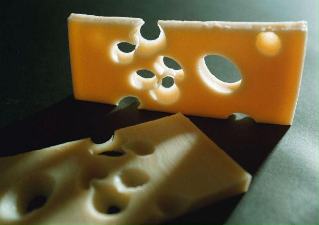 O «λατρεμένος» Κιμ Γιονγκ-ουν φαίνεται ότι αγαπά το τυρί έμενταλ