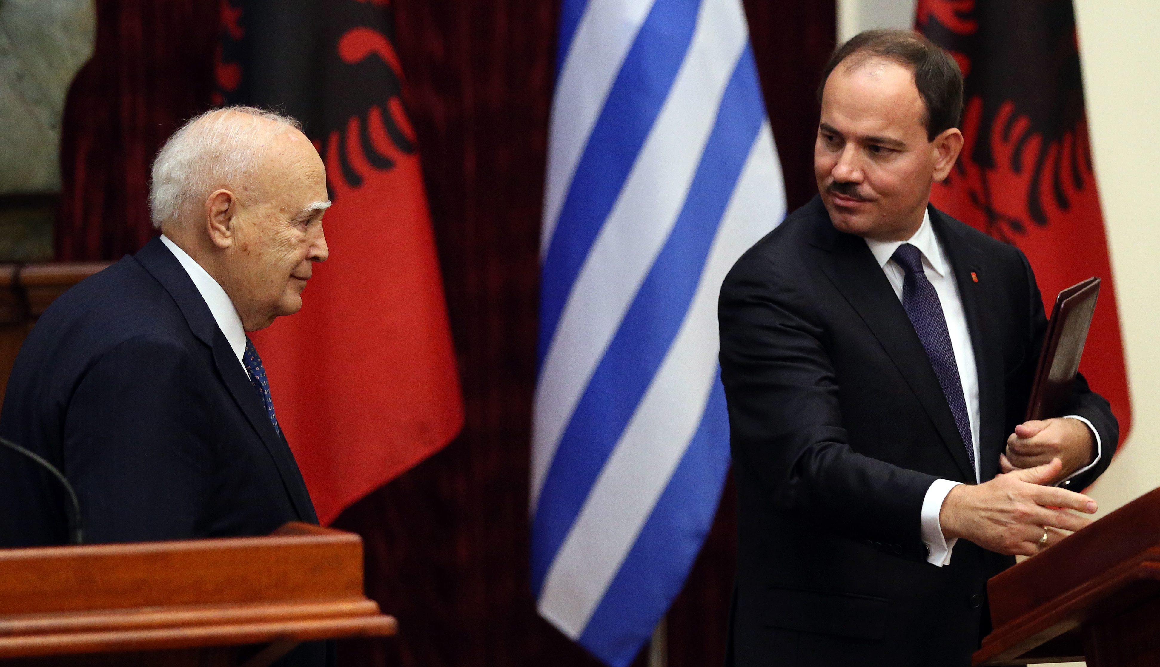 Ενδεχόμενο να μεταφερθεί το μοντέλο της Κριμαίας στη Χιμάρα βλέπει η αλβανική ΕΥΠ