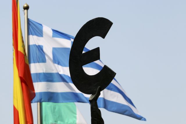 Reuters: Eπιμήκυνση δανείων στα 50 έτη θα ζητήσει η Ελλάδα