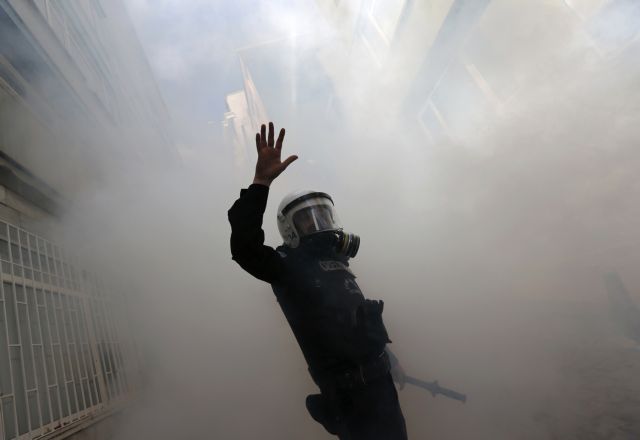 Πρωτομαγιά βίαιης καταστολής στην Κωνσταντινούπολη