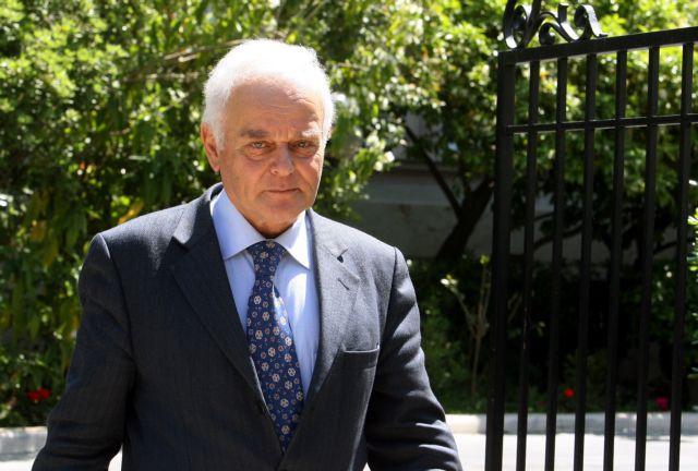 Την υποψηφιότητα Μπόλαρη στηρίζει ο Αντώνης Μανιτάκης