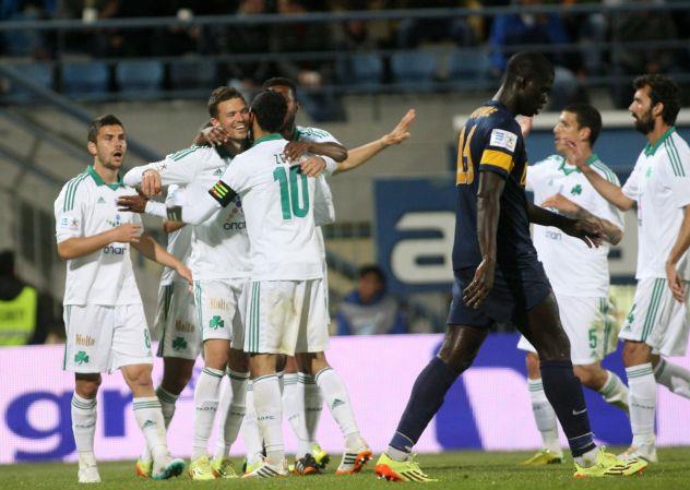 Μόνος πρώτος ο Παναθηναϊκός, νίκη… ελπίδας για τον ΠΑΟΚ