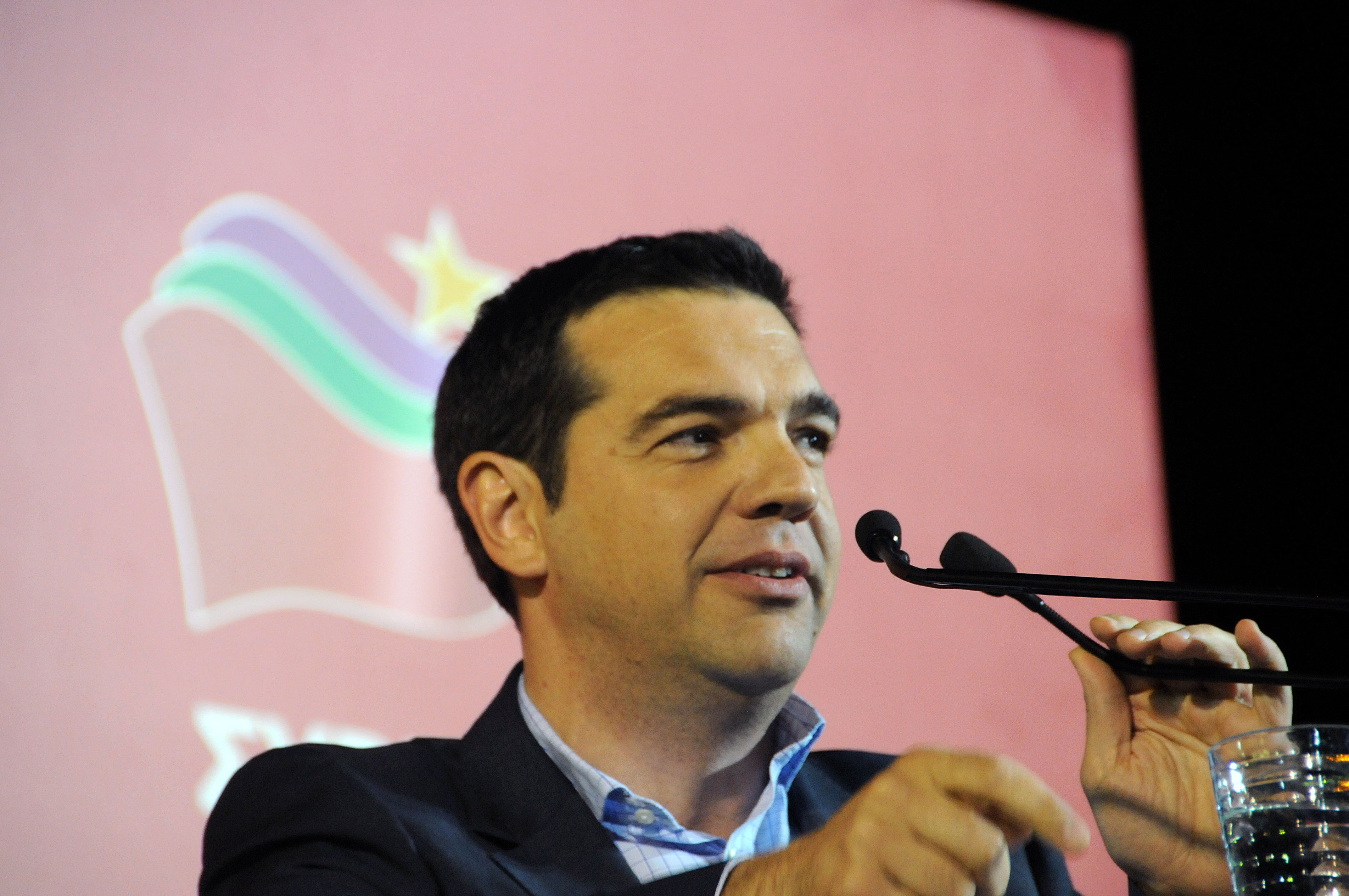 Τσίπρας: Θα φύγουν, όσοι υλοποίησαν τα μνημόνια