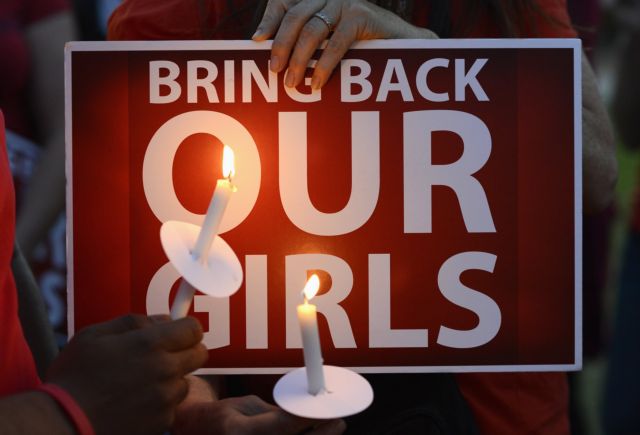 Αισιοδοξεί ο πρόεδρος της Νιγηρίας για τον εντοπισμό των μαθητριών