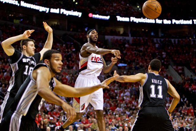 «Ανάσα» για τους Μπλέιζερς, ολοταχώς για πρόκριση οι Χιτ