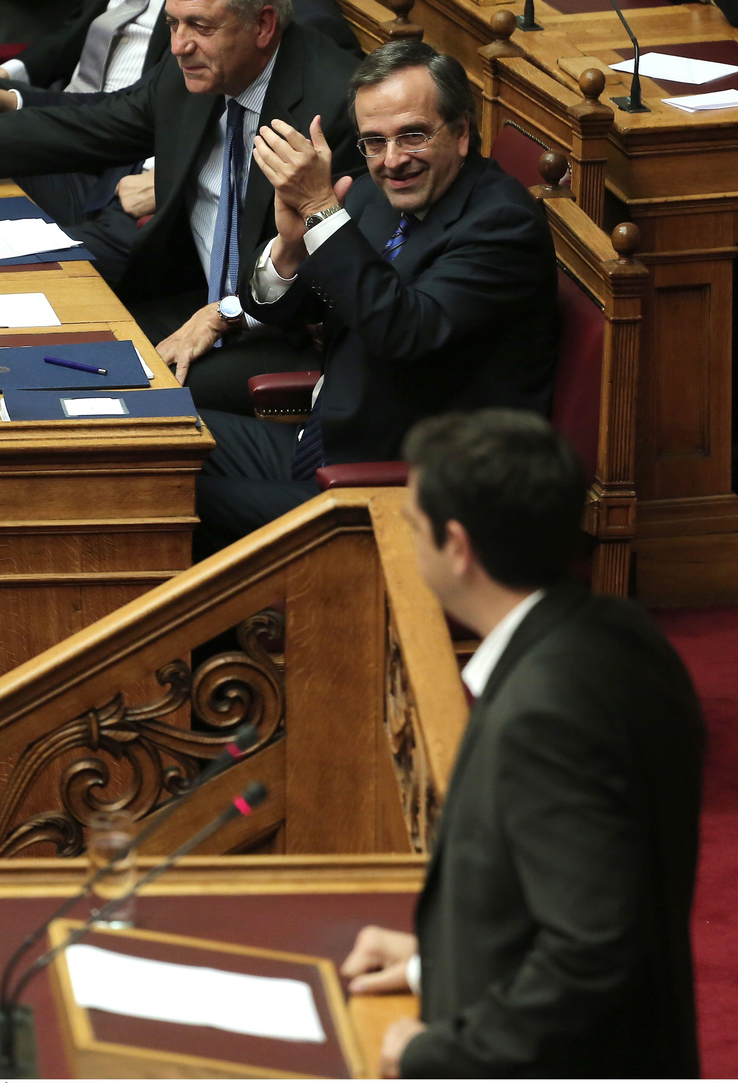 Κόντρα κυβέρνησης – ΣΥΡΙΖΑ για το δημοσίευμα των Financial Times