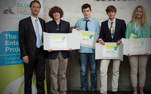 Διάκριση μαθητή της Σχολής Σ. Αυγουλέα-Λιναρδάτου στο Πανευρωπαϊκό διαγωνισμό επιχειρηματικότητας